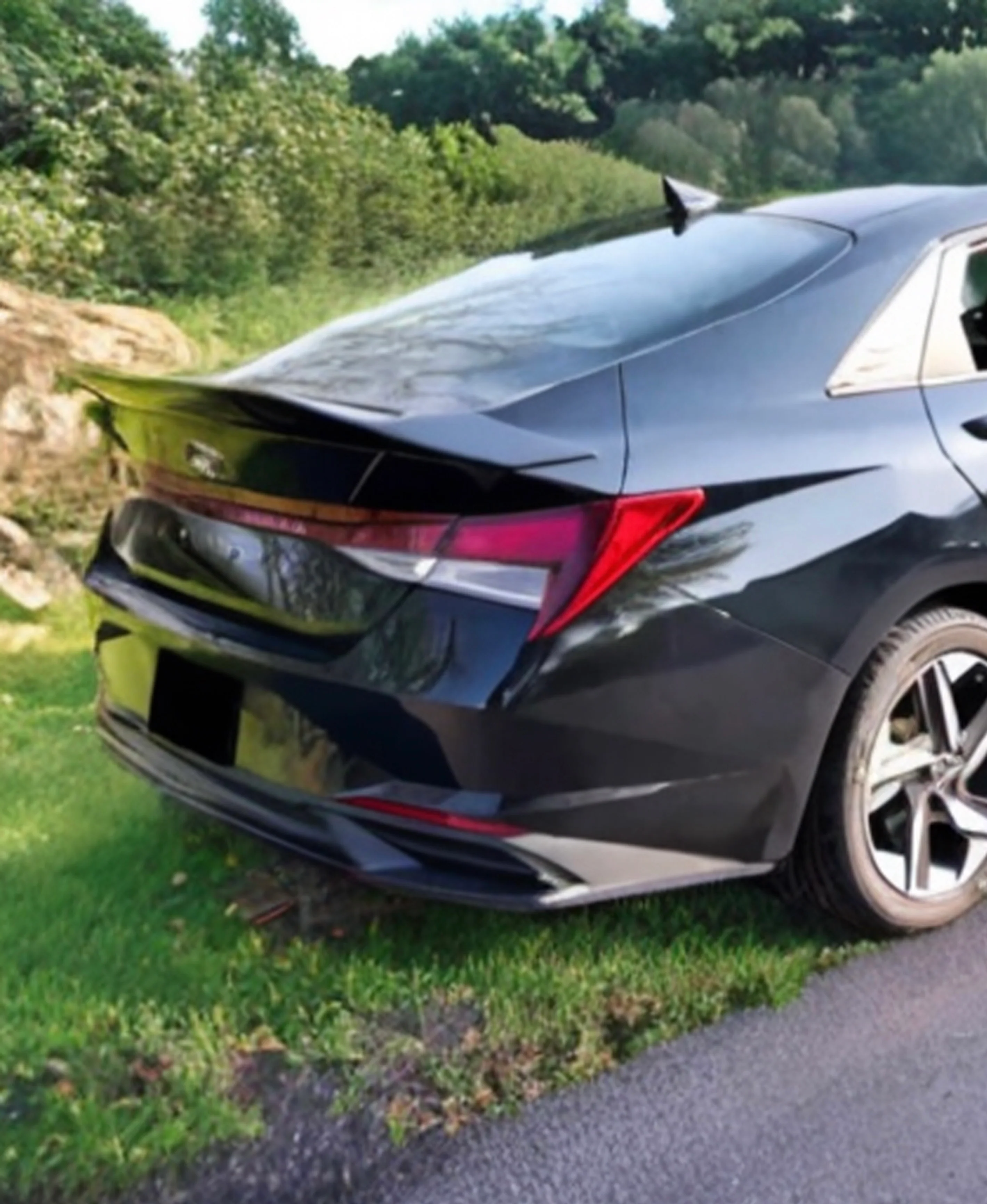 Hyundai Elantra Duckbill Spoiler (2021-2026) - Image 3