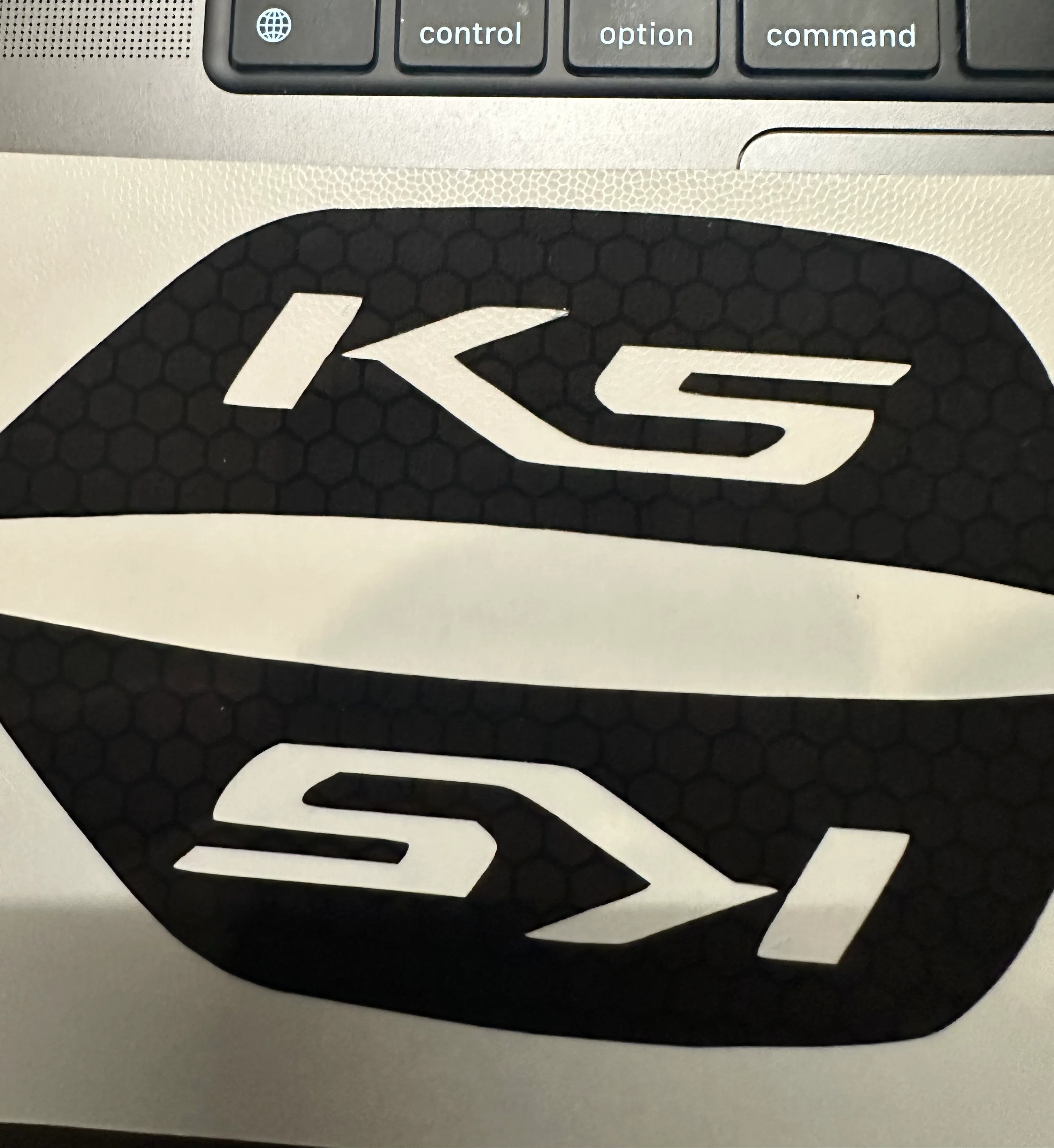 Kia K5 (2021-2024) Side Reflector Tint Cutout - Image 22